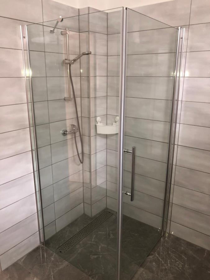 Pupos Apartman Szigliget Eksteriør bilde